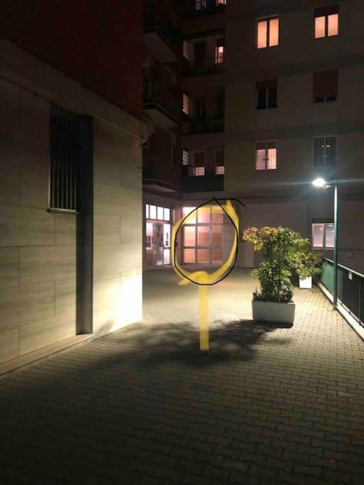 Splendido Appartamento In Zona Fiera A Болоня Екстериор снимка
