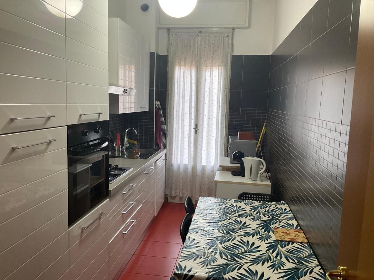 Splendido Appartamento In Zona Fiera A Болоня Екстериор снимка